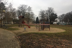 Dočasné uzavření dětských hřišť a sportovišť v Těšanech - odůvodnění rozhodnutí.